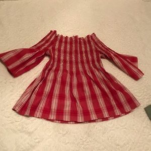 Women’s off the shoulders red top